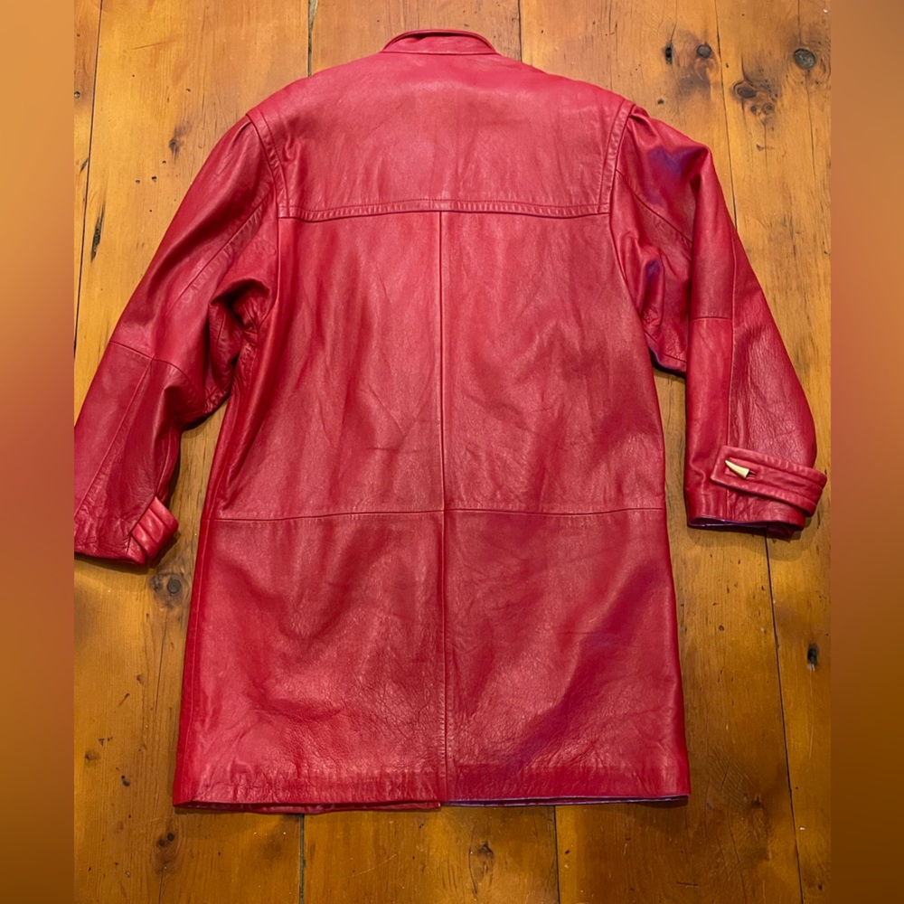 Jacqueline Ferrar Genuine Leather Vintage Red Coat with Gold Buttons Size Medium - Picture 6 of 7